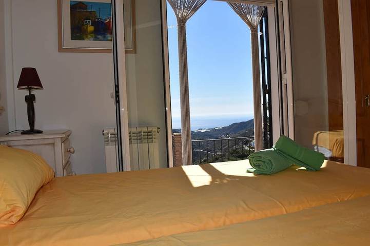 Immaculate home—with a private pool and magnificent views in Cómpeta, Costa del Sol