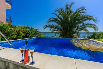 Ferienhaus mit Meerblick für 10 Personen in Kvarner Bucht