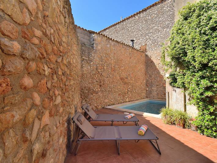 Holiday home for 5 people, with terrace and garden - 1
