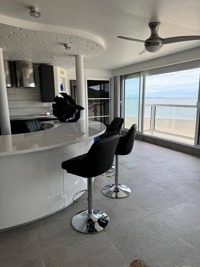 Gîte pour 4 personnes, avec vue et balcon dans Plage Naturiste Saint-Georges de Didonne - 4