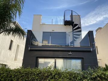 Maison De Vacances pour 6 Personnes dans Punta Prima (Alicante), Orihuela, Photo 1
