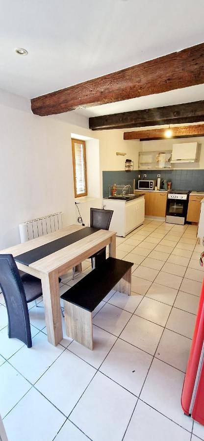 Gîte pour 6 personnes, avec vue à Lodève - 2