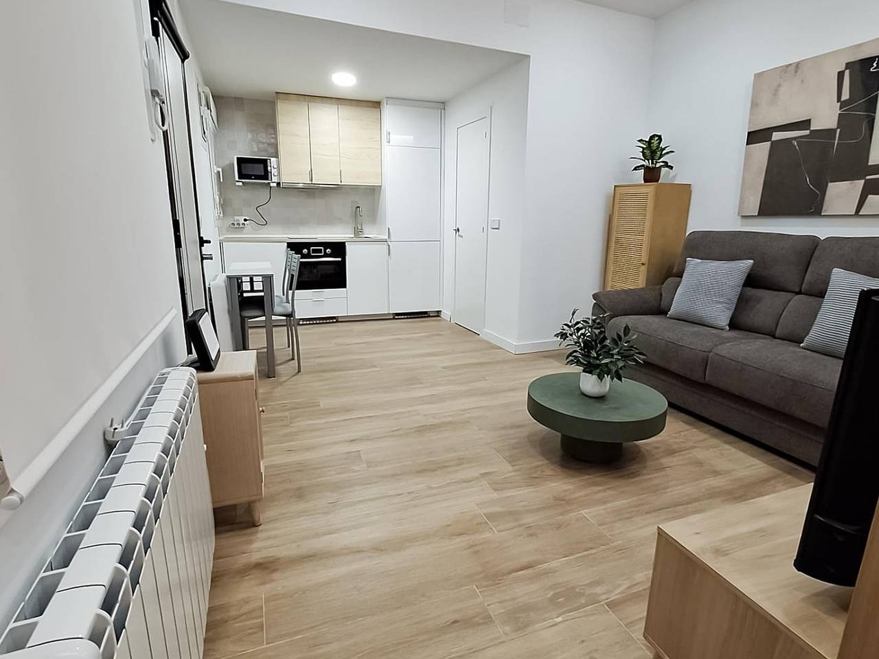 Estudio entero, Chueca Center Ii - Estudio para 4 en el centro de Madrid in Centro (Madrid), Madrid