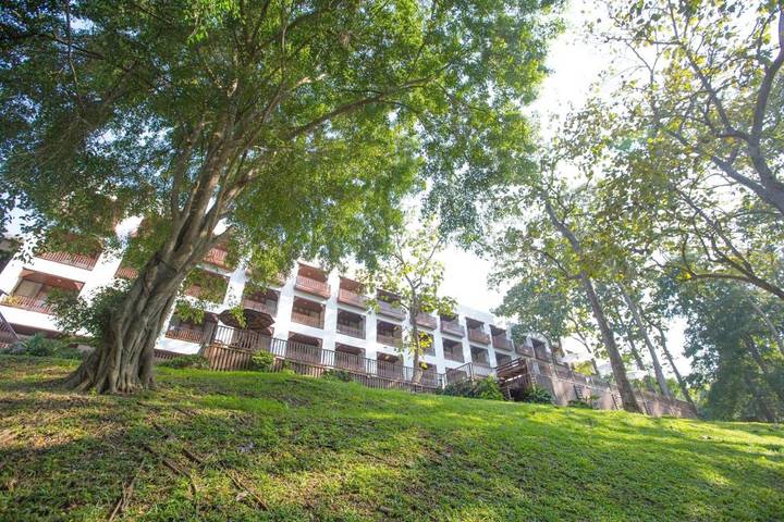 Hôtel pour 2 personnes, avec sauna et piscine ainsi que vue et jardin dans Mae Hong Son - 4