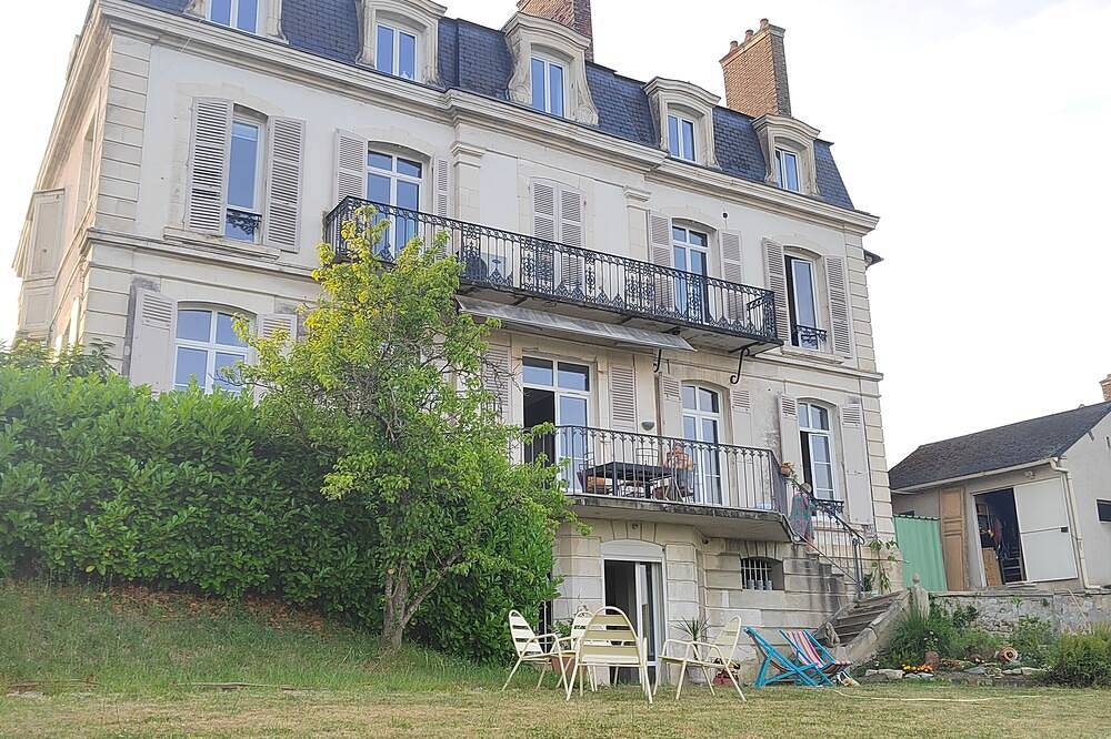 Appartement entier, Un cocon de calme et de sérénité en hyper-centre de Saint-Florentin in Saint-Florentin, Région d'Auxerre