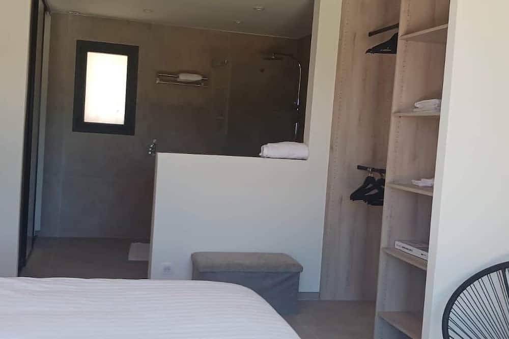 Maison Ezilia - Exceptional villa with a private pool – Mountain views, near-- - in Alata (Corsica), Ajaccio e dintorni