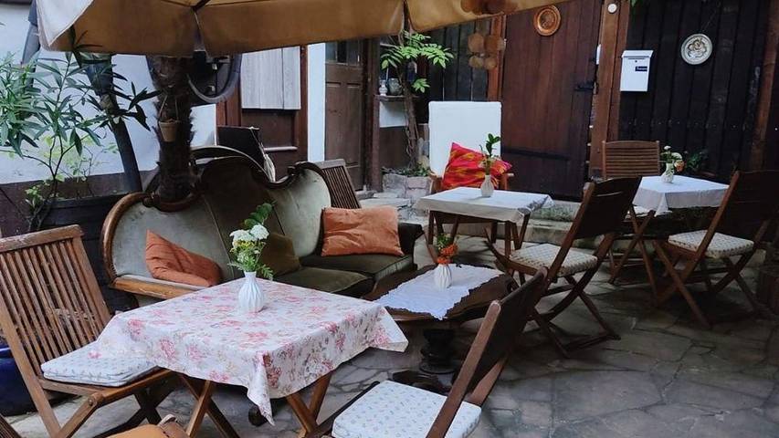 Ferienwohnung für 4 Personen, mit Terrasse, kinderfreundlich in Leinsweiler