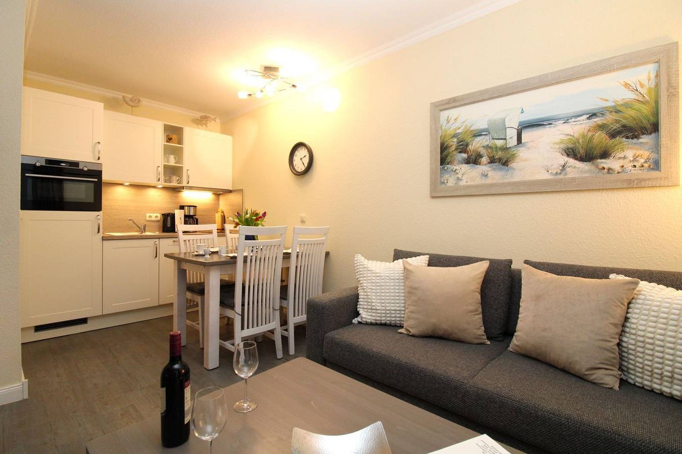 Ganze Wohnung, Appartementanlage Strandjuwel We 240: strandnahe und moderne 1-Zimmer-Fewo in Ostseebad Kühlungsborn, Kühlungsborn