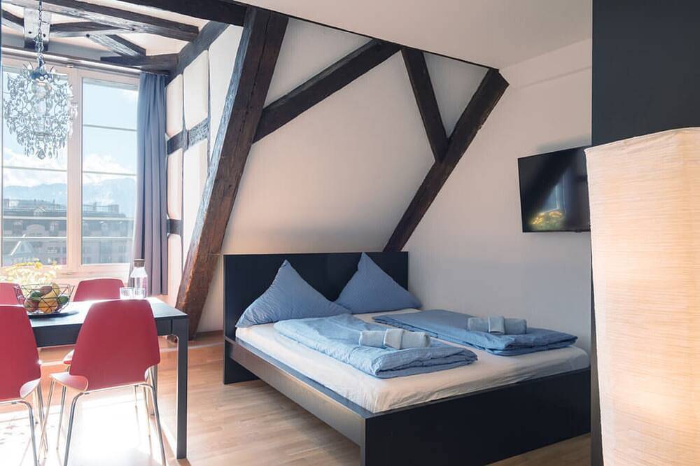 Ganze Wohnung, Lu Mars Iva - Chapel Bridge Hitrental Apartment in Luzern, Vierwaldstättersee