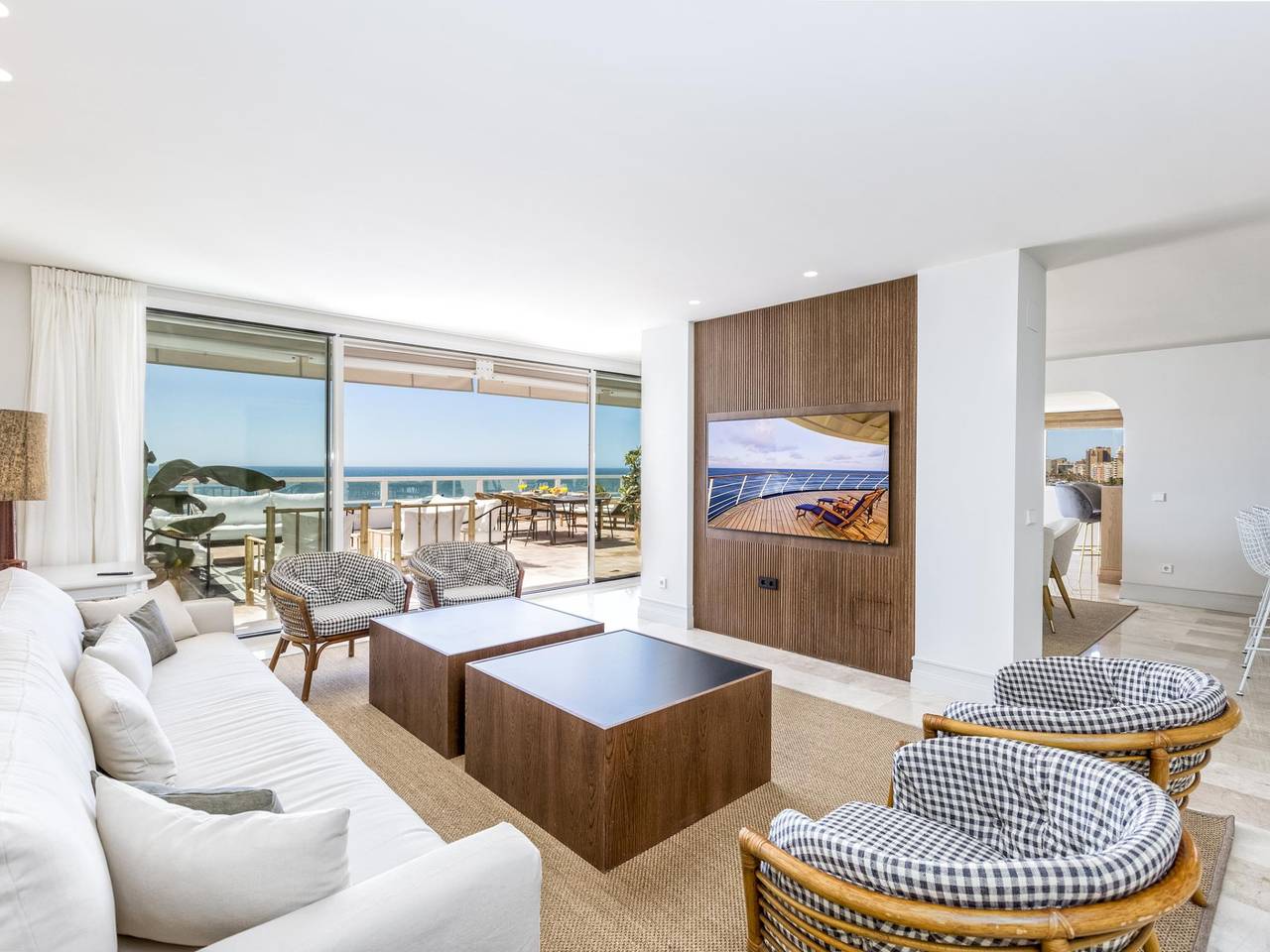 Ganze Ferienwohnung, Ferienwohnung für 6 Personen mit Meerblick in Los Boliches, Fuengirola