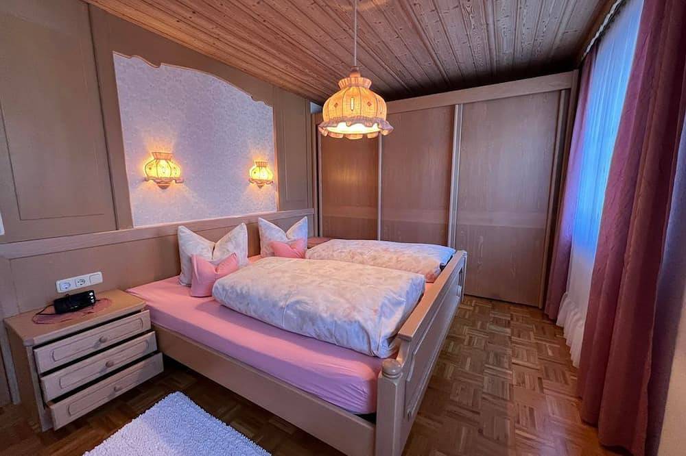 Ganze Wohnung, Haus Martin - Ferienwohnung 1 in Pfronten, Bayerisch Schwaben
