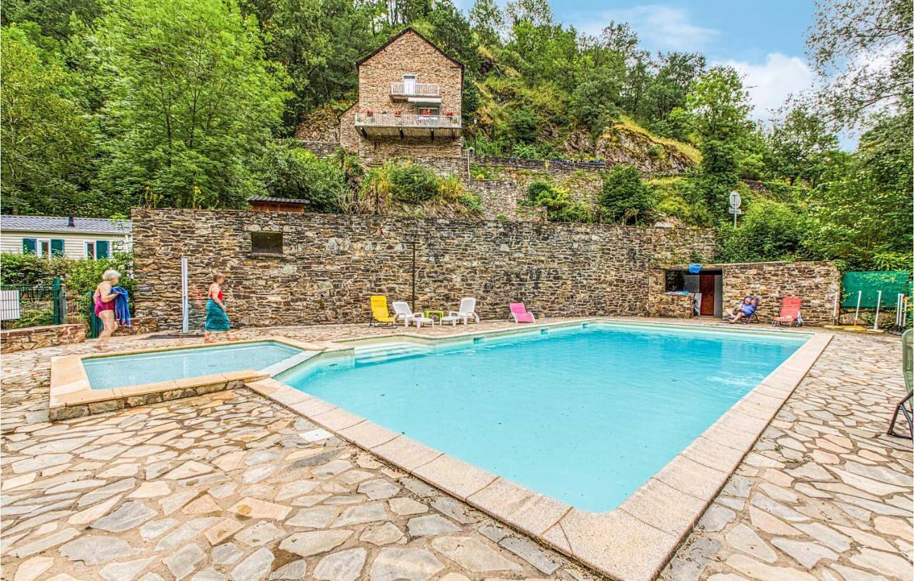 Mobile Home in Conques-en-Rouergue, Aveyron