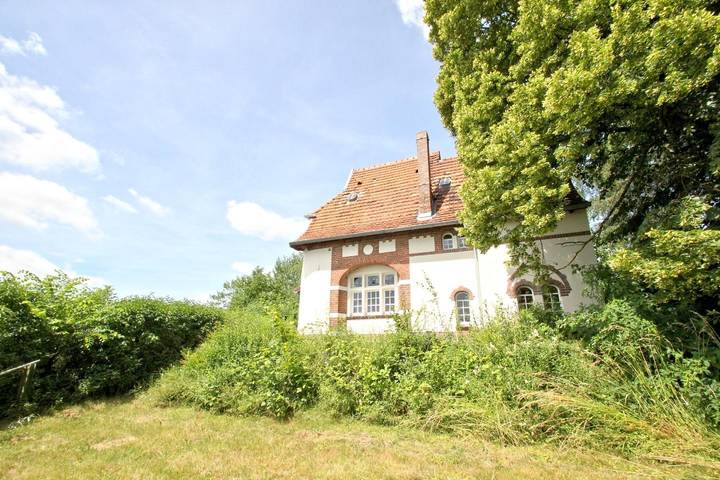 Ferienhaus für 6 Personen, mit Terrasse und Garten in Altefähr