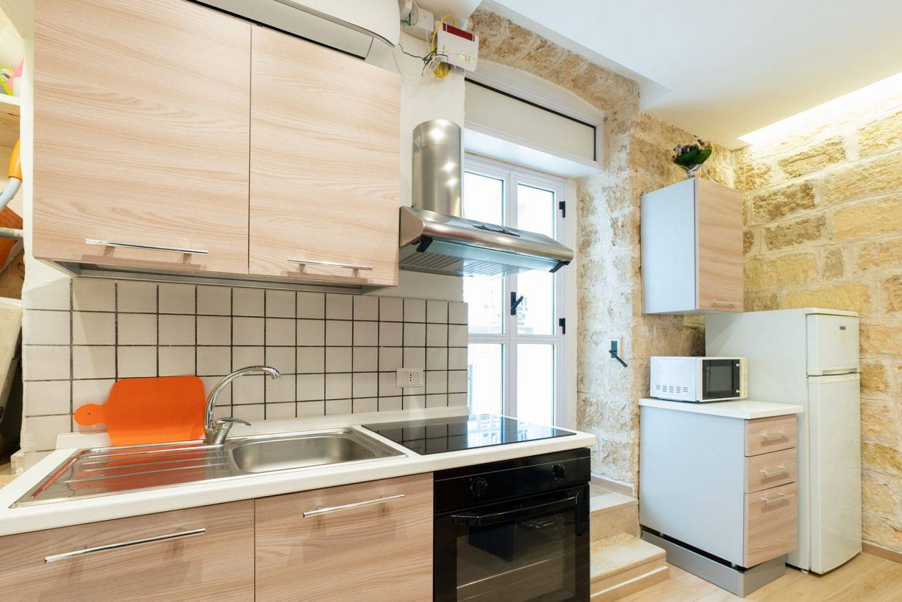 Appartamento intero, At the castle: cozy apartment in Barletta, Via Francigena