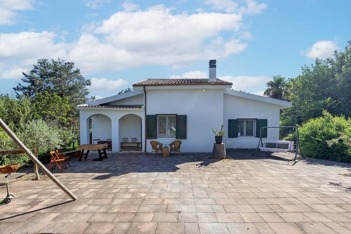 Location de vacances pour 5 personnes, avec jardin à Sassari - 2