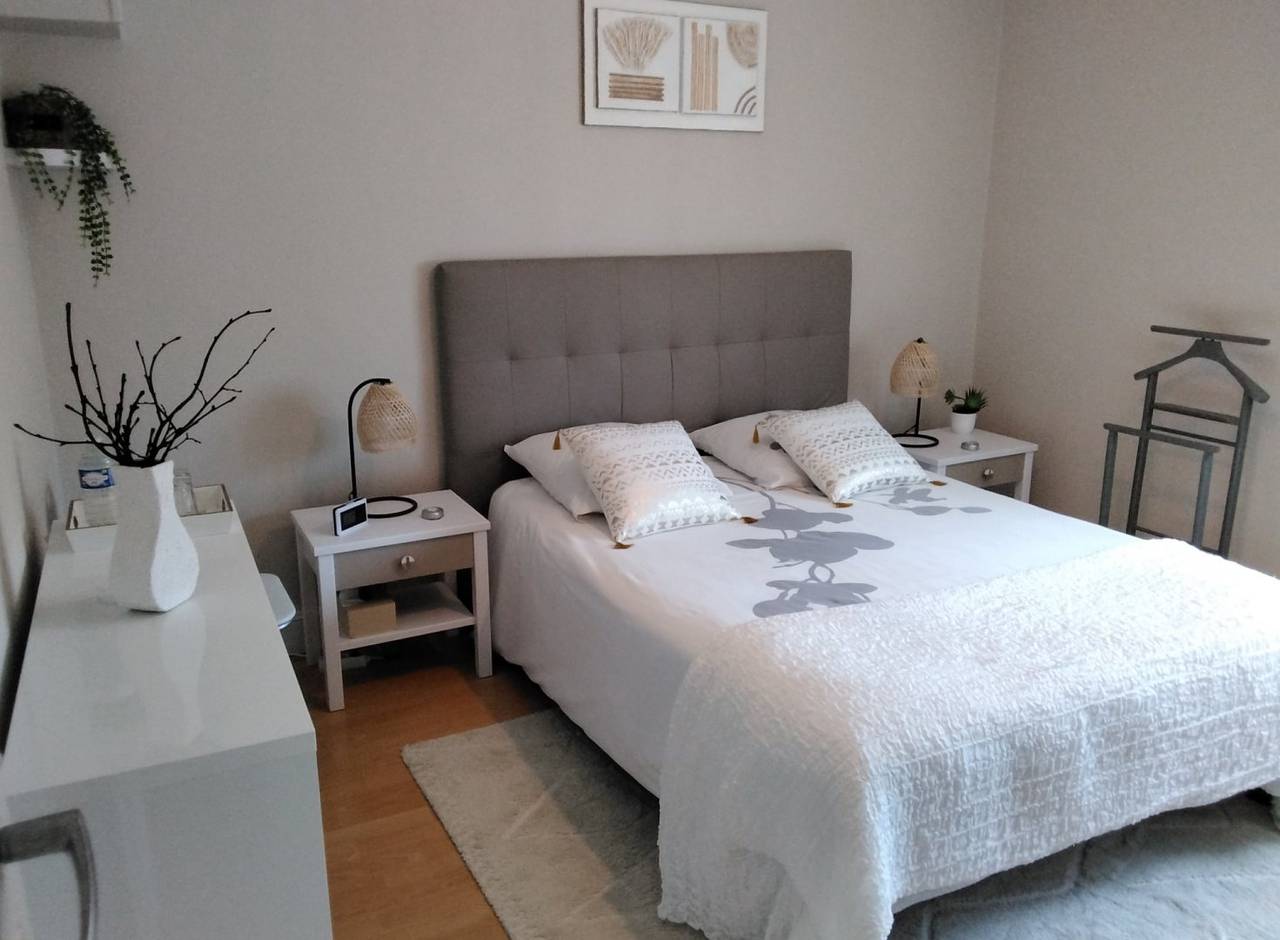 Chez Christine - Chambre in Saint-Méloir-des-Ondes, Baie du Mont-Saint-Michel