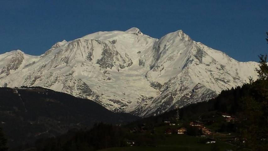 Gîte pour 4 personnes, avec jardin et vue dans Office De Tourisme De Combloux - 4