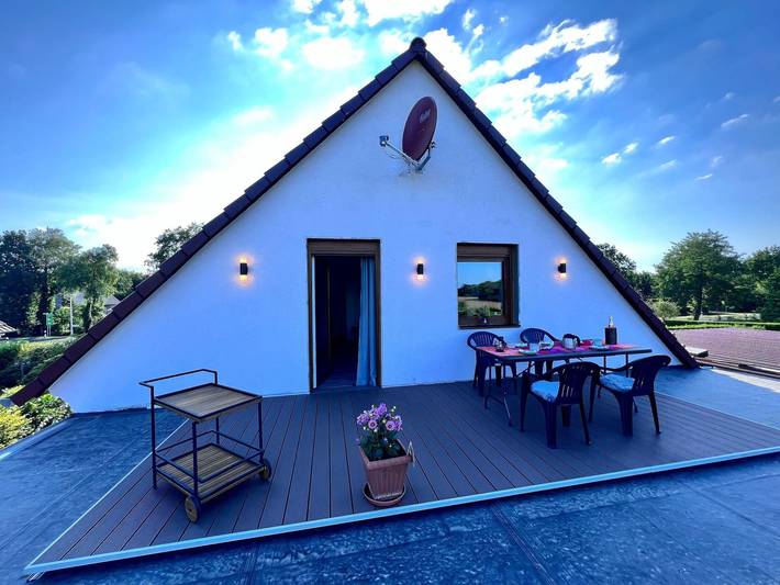 Ferienwohnung für 4 Personen, mit Balkon und Terrasse sowie Ausblick