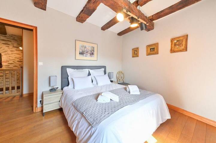 Location de vacances pour 8 personnes, avec jacuzzi et jardin, animaux acceptés à Leynhac - 3