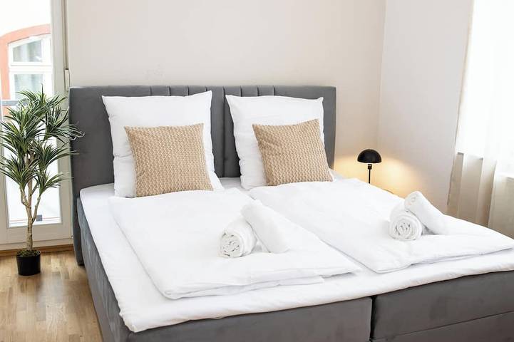 Ganze Wohnung, City-Apartment, inkl. Parkplatz, Nahe Europa-Park & Straßburg & Schwarzwald in Stadt Offenburg, Offenburg