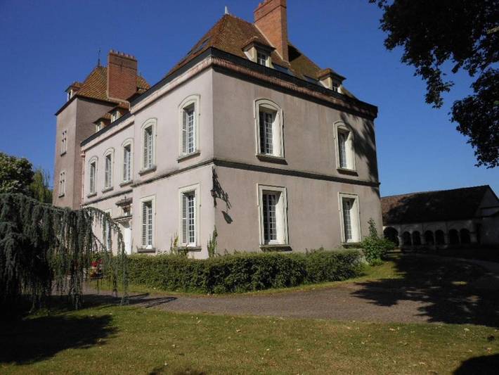 Maison d’hôte pour 2 personnes, avec terrasse ainsi que jardin et vue à Bailleau-Armenonville
