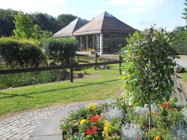 Hôtel pour 2 personnes, avec terrasse et jardin, animaux acceptés à Lobbes - 3