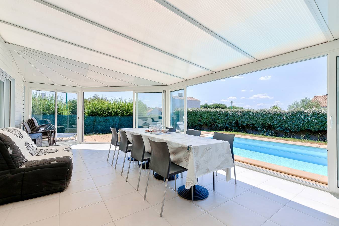 Le Fenouiller, Maison spacieuse pour 6, piscine in Le Fenouiller, Vallée de la Loire