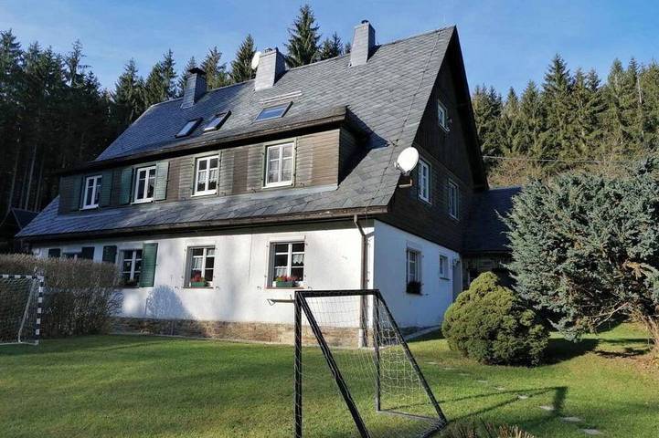 Ferienhaus für 5 Personen, mit Terrasse und Sauna in Bad Elster