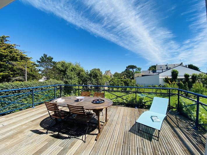 Ferienhaus für 8 Personen, mit Balkon und Terrasse sowie Garten