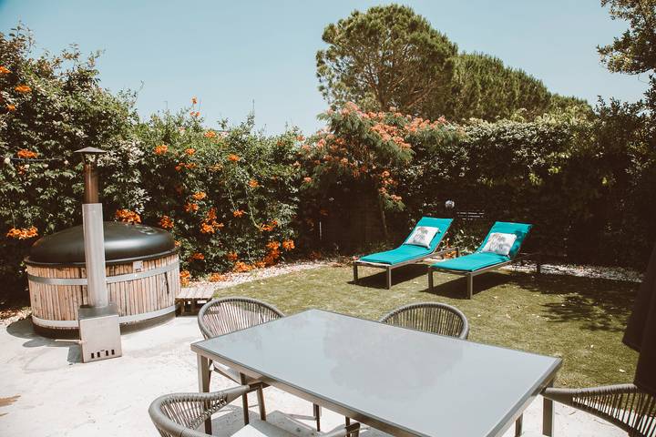 Gîte pour 4 personnes, avec jardin dans le Gard