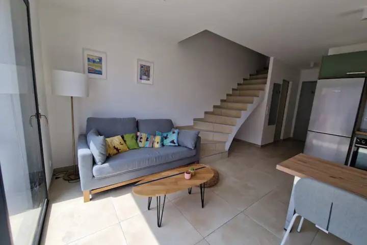 Location de vacances pour 4 personnes, avec terrasse à Sainte-Marie-la-Mer - 2