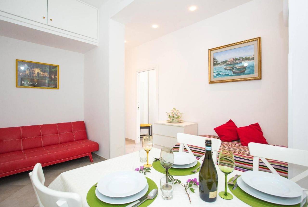 Double Room with Private Bathroom in Mondello, Palermo