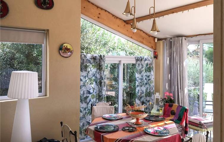 Location de vacances pour 5 personnes, avec piscine et terrasse à Maussane-les-Alpilles - 3