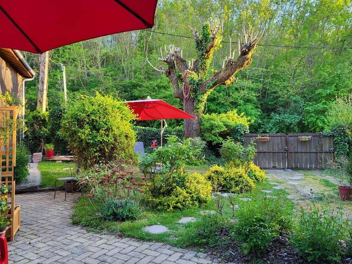 Gîte pour 2 personnes, avec terrasse et jardin à Saint-Siméon-de-Bressieux - 3