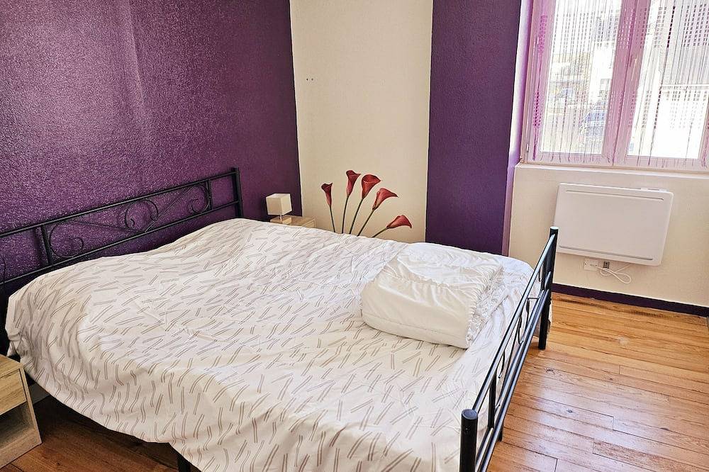 House near the center, close to the port in La Turballe, Côte d'Amour