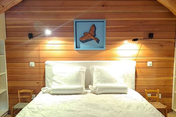 Ganze Wohnung, Charakteristisches Holzhaus (Maison Dalpe) in Dalpe, Tessiner Alpen