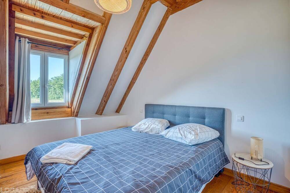 Authentique Maison de Charme Wifi Netflix Piscine 10 pers in Beaumontois en Périgord, Périgord Pourpre