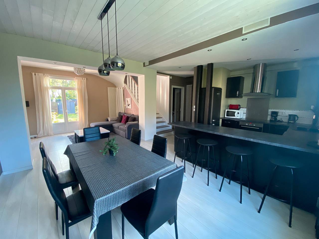 Gästehaus 'Maison Maurice' mit privater Terrasse, privatem Garten und Wlan in Le Mans, Sarthe