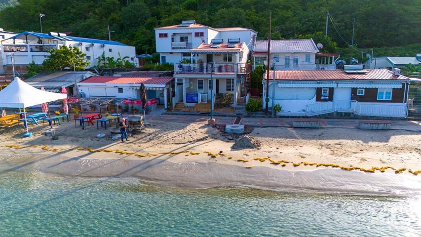 Gîte pour 2 personnes, avec terrasse dans Grande Anse d'Arlet - 2