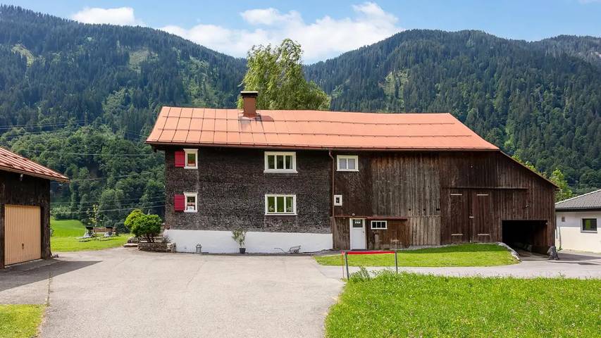 Ferienhaus für 9 Personen, mit Garten, mit Haustier in Dalaas