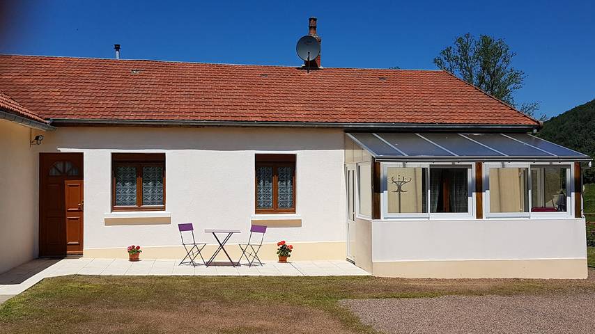 Gîte pour 6 personnes, avec terrasse