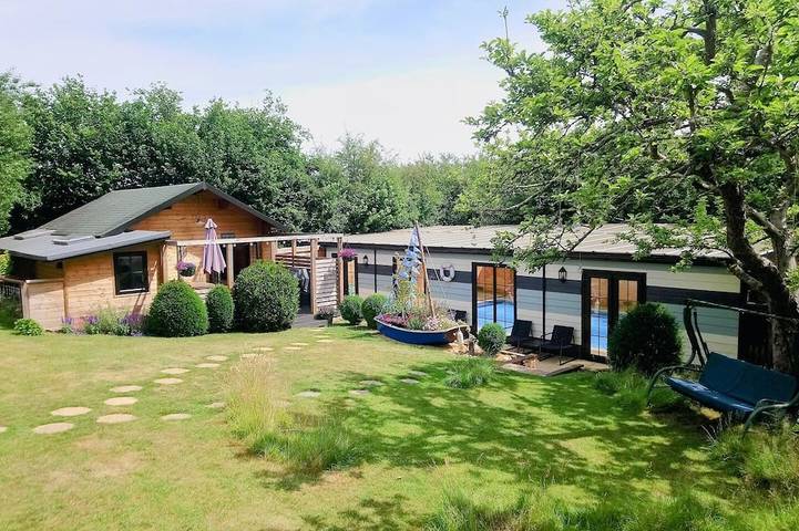 Chalet for 6 people, with garden and terrace on the Isle of Wight