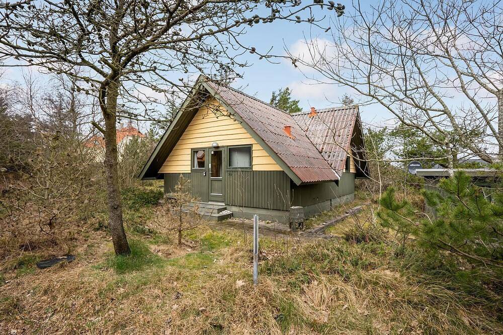 Schönes Haus mit 2 Schlafzimmern in. in Nymindegab, Holmsland Klit