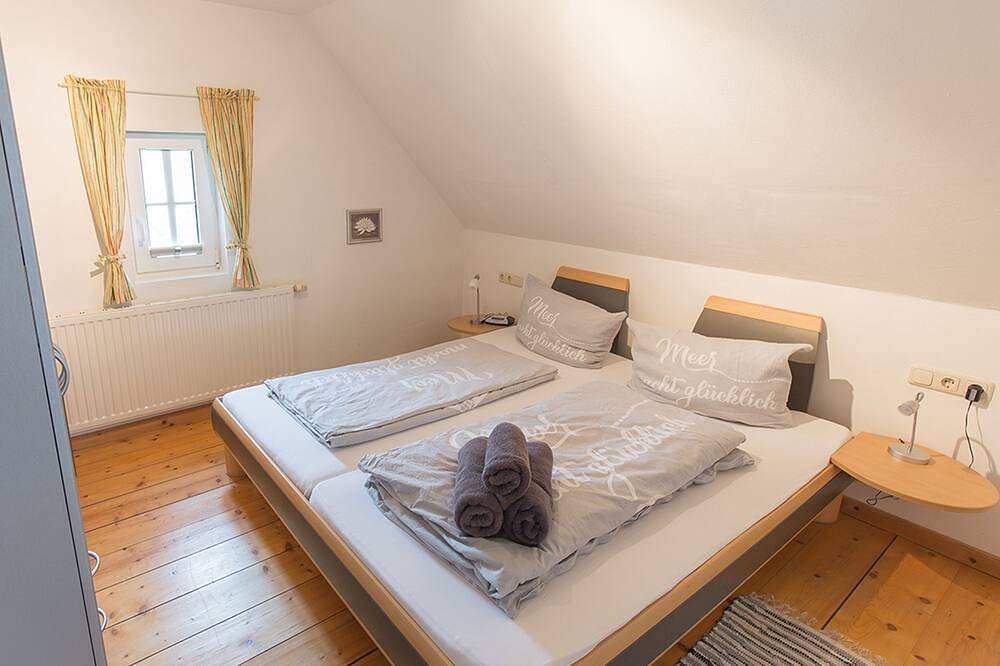 Ganze Wohnung, Ferienwohnung Galerie 1, Fewo Vermittlung Nordsee - Ferienwohnung Galerie 1 in Sehestedt (Jade), Stadland