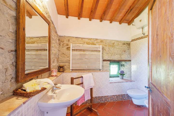Appartamento intero, Lussuoso appartamento con vista nel Chianti Rufina in Londa, Firenze province