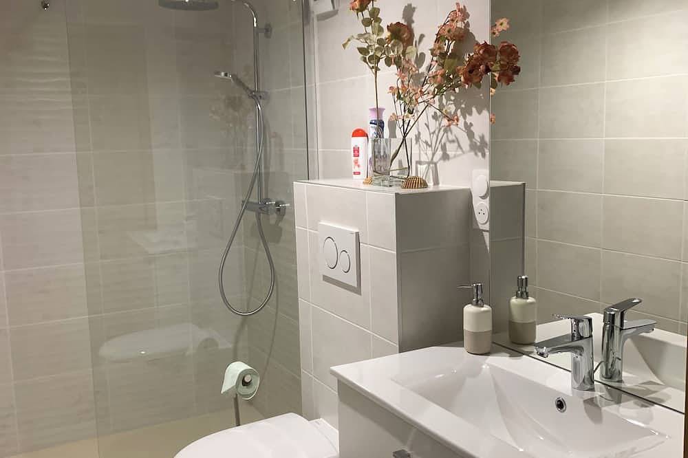 Appartement entier, Chalet des Alouettes Nahe Compiègne, 1 Stunde bis Paris in Le Meux, Oise