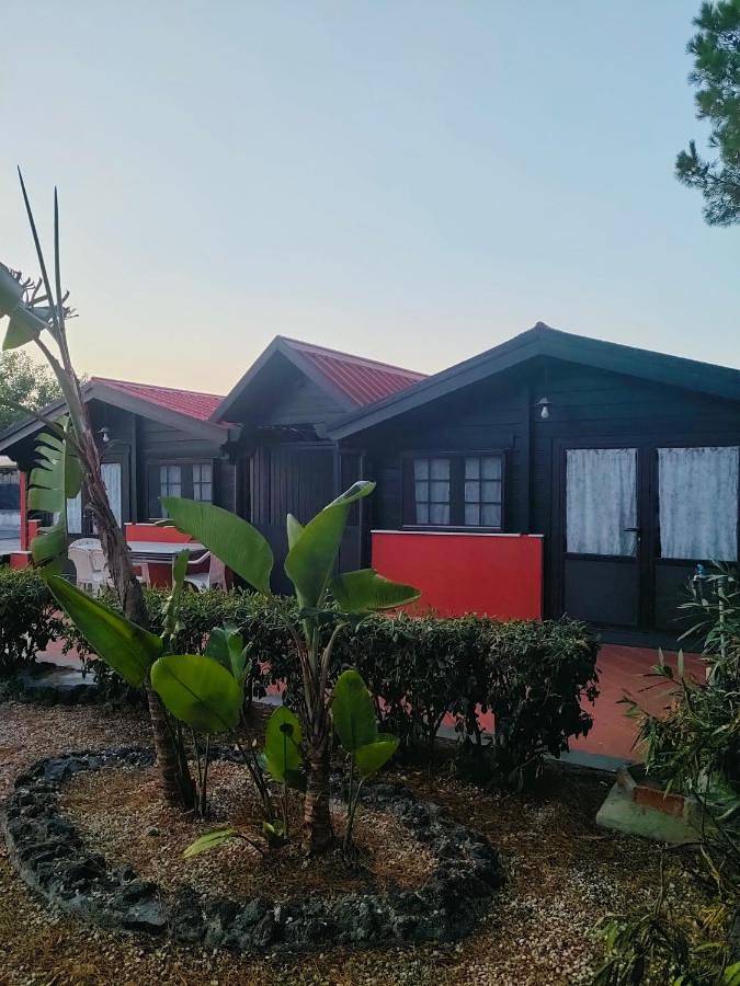 Chalet per 2 persone, con giardino e terrazza in Sicilia