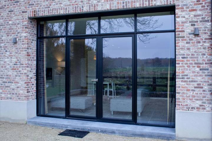 Chambre d’hôte pour 4 personnes, avec Terrasse et Jardin ainsi que Piscine et Vue à Turnhout