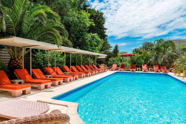 Hôtel pour 2 personnes, avec piscine ainsi que vue et jardin