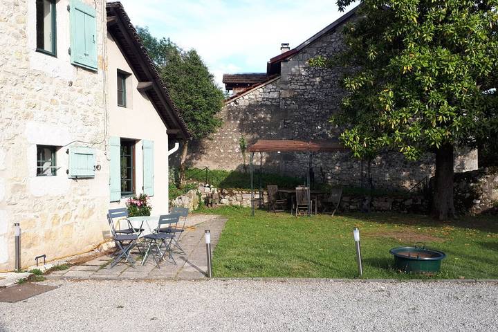 Location de vacances pour 8 personnes, avec jardin et terrasse dans Belley - 4